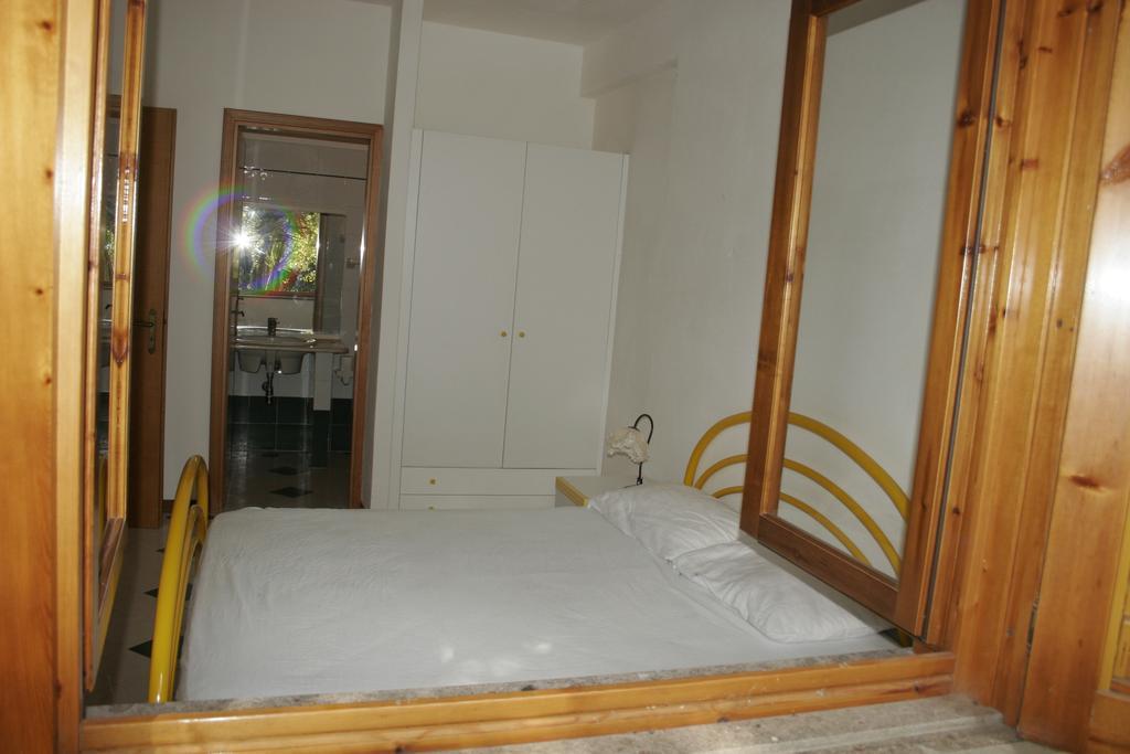 Villette Vacanze Bivona Habitación foto